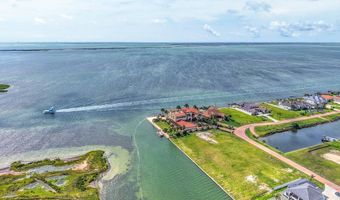 36 La Buen Vida Dr, Aransas Pass, TX 78336