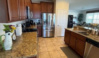352 LAUREL FALLS Dr, Apollo Beach, FL 33572