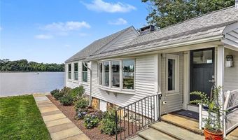 166 New Meadow Rd, Barrington, RI 02806