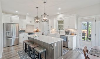 9174 Hermitage Ln, Alvaton, KY 42122