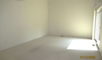 1 Westbury Ct, Ann Arbor, MI 48105