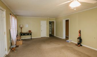424 W South St, Benton, AR 72015