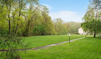 185 Manville Hill Rd 109, Cumberland, RI 02864