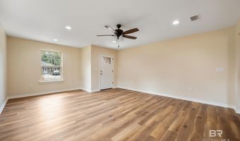 228 W 16th St, Bay Minette, AL 36507