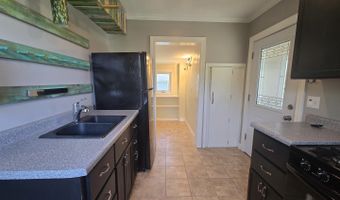 341 Harden St 2, Antioch, IL 60002