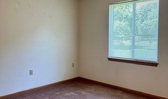 1894 Springfield Lake Blvd 102, Akron, OH 44224