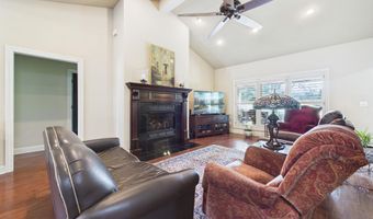 17 Valley View Rd, Batesville, AR 72501