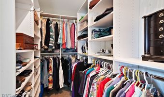 9635 Cottonwood Rd, Bozeman, MT 59718