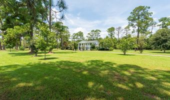335 Main St, Barwick, GA 31720