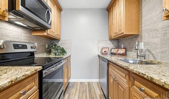3240 Iris Ave 205, Boulder, CO 80301