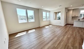 2430 E. AGAVE Unit 9, Anaheim, CA 92806