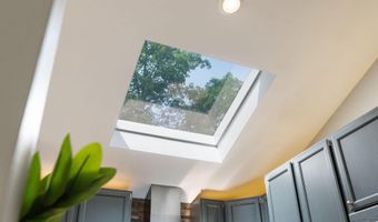 39368 LONGHILL Ln, Aldie, VA 20105