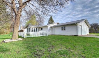 815 C Ave, Armstrong, IA 50514