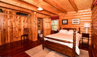 233 Algerie Rd, Becket, MA 01223