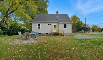 122 Southwick St, Agawam, MA 01030