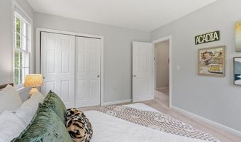 28 Old Harvard Rd, Boxborough, MA 01719