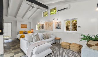 127 Mokumanu Dr, Kailua, HI 96734