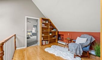 12 Magazine St, Bedford, NH 03110