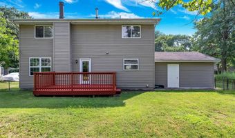 330 Whitehall Dr, Ballwin, MO 63021