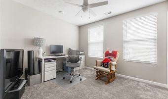 800 Dipper Ln 3, Aurora, OH 44202