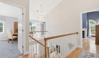 54 Paine Rd, Cumberland, RI 02864