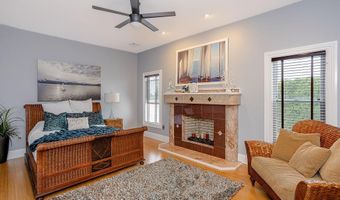 126 Cliff Dr, Narragansett, RI 02882
