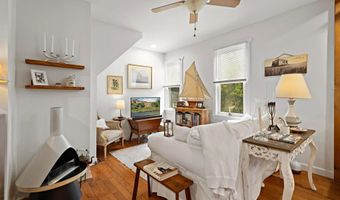 210 N BEACH Ave, Beach Haven, NJ 08008