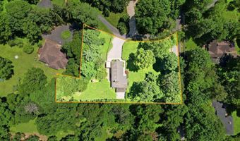 1007 Evergreen Rd, Anchorage, KY 40223
