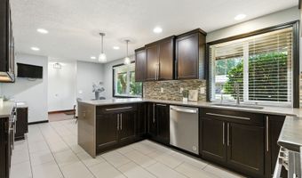 17231 SW CYNTHIA St, Beaverton, OR 97007