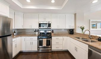 701 Fino Gln, Escondido, CA 92025