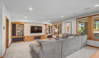 15471 Dogwood St NW, Andover, MN 55304