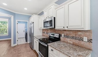 10684 Hinds Rd, Benton, AR 72019