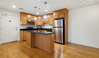 15 Saw Mill Dr 306, North Kingstown, RI 02852