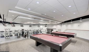 1111 ARLINGTON Blvd 826, Arlington, VA 22209