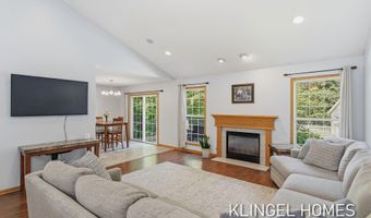 10635 Tallpine Ln, Allendale, MI 49401