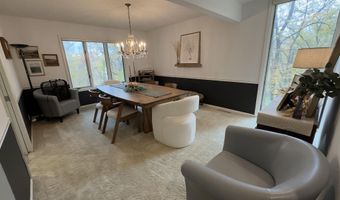 4015 Mathews Rd, Ames, IA 50014