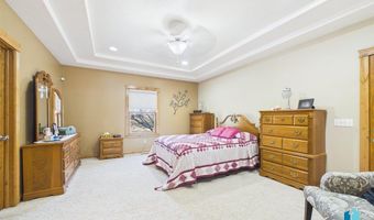 48190 268th St, Brandon, SD 57005