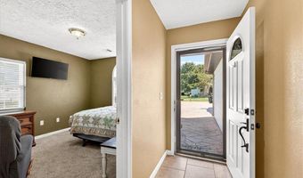 520 E 2nd St, Adrian, MO 64720