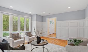 90 Frye Rd, Bolton, MA 01740