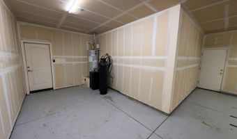 180 Walnut Dr, Fernley, NV 89408