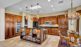 10266 Romantico Dr, Las Vegas, NV 89135
