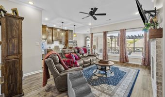 4016 Elizabeth Ct, Benton, AR 72019