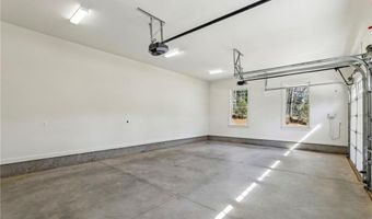 372 Karen Dr, Alpharetta, GA 30009