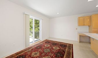 285 WALDORF Pl, Astoria, OR 97103