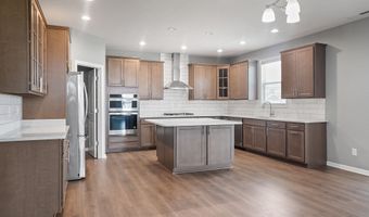 1951 Cobbett Dr, Avon, IN 46123
