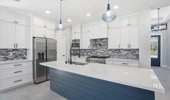 741 S 10th St, Aransas Pass, TX 78336
