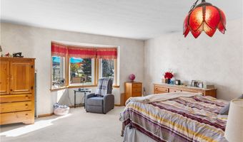 4082 Huntington Ct, Ashtabula, OH 44004