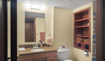 12977 Richmond Heights Dr, Aberdeen, SD 57401