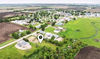 410 S Main Ave, Alburnett, IA 52202