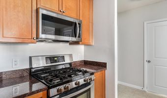 851 N GLEBE Rd N 601, Arlington, VA 22203